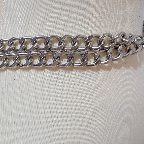 Mint Green With Rhinestones Statement Fashion Necklace - Picture 6 of 8